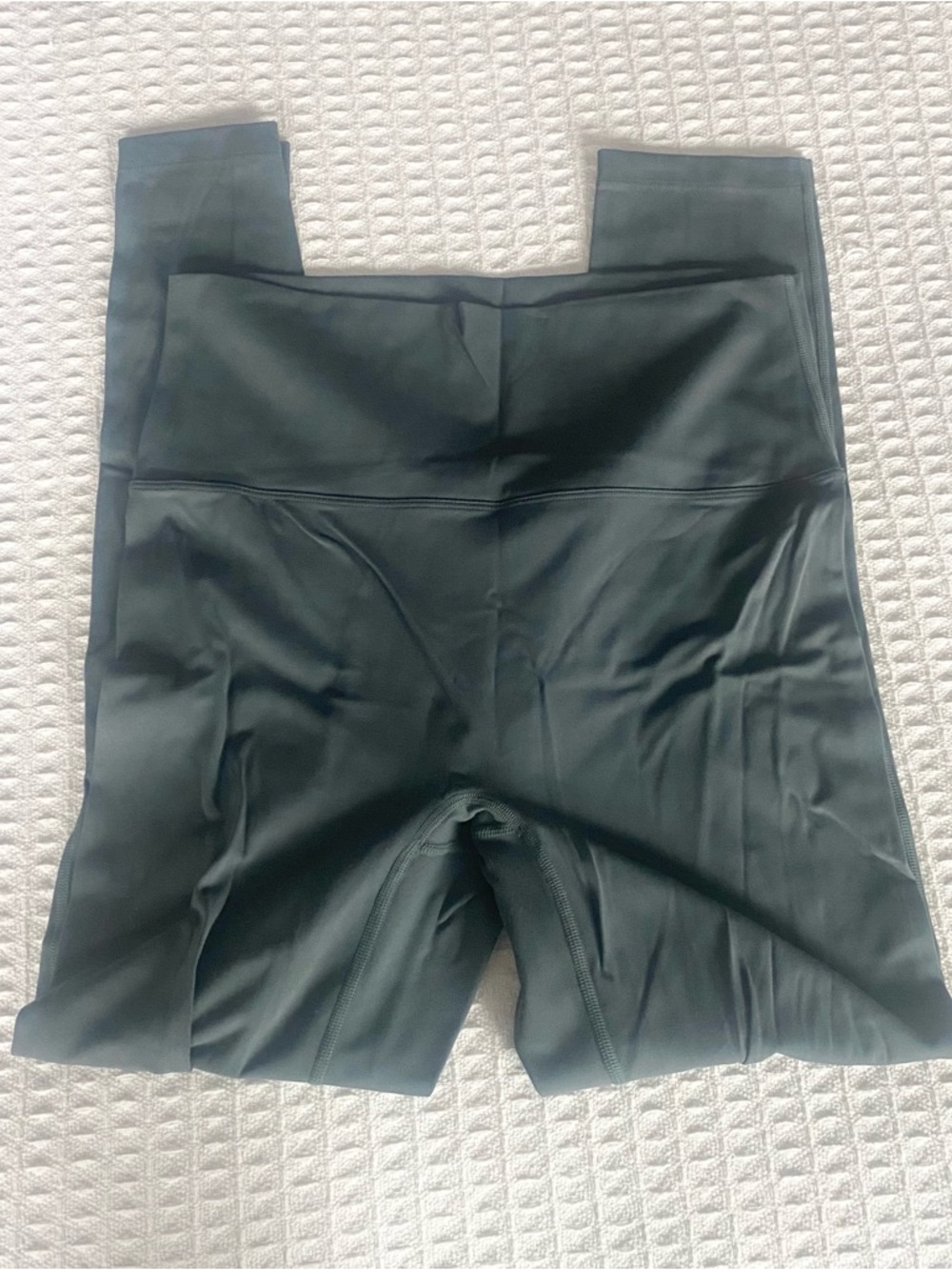 Savvi forest green leggings size XL